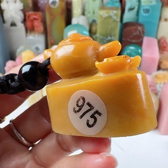 寿山石印石陈*江小丝印石章料….