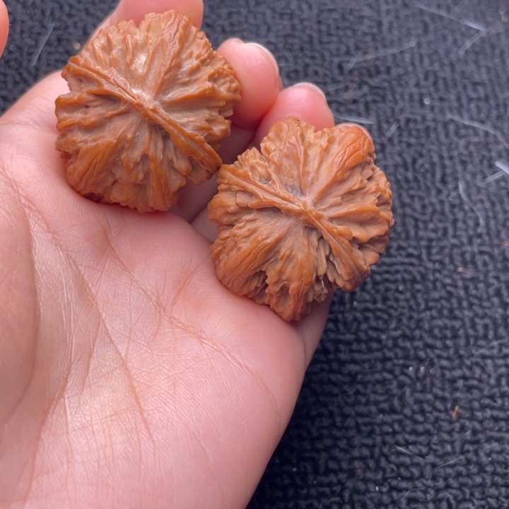 吊坠文玩核桃文玩核桃15