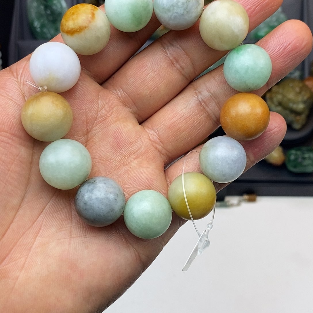 翡翠手串未镶嵌多宝