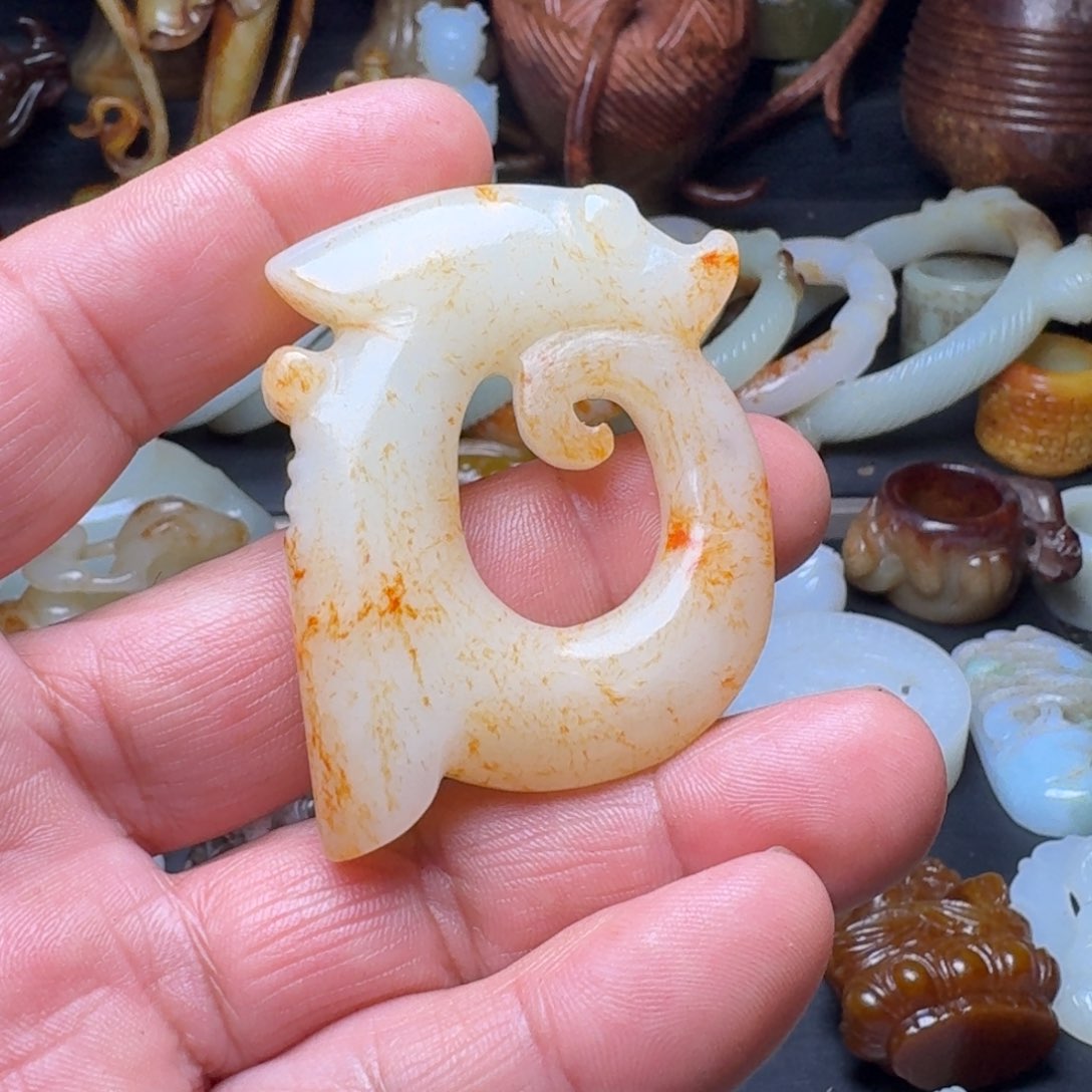 和田玉挂件未镶嵌懒****