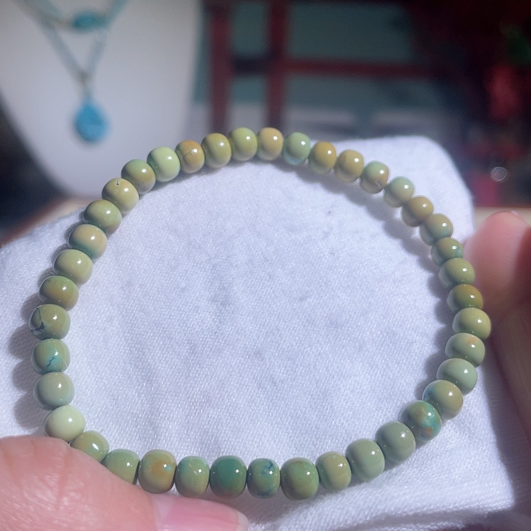 绿松石配饰未镶嵌