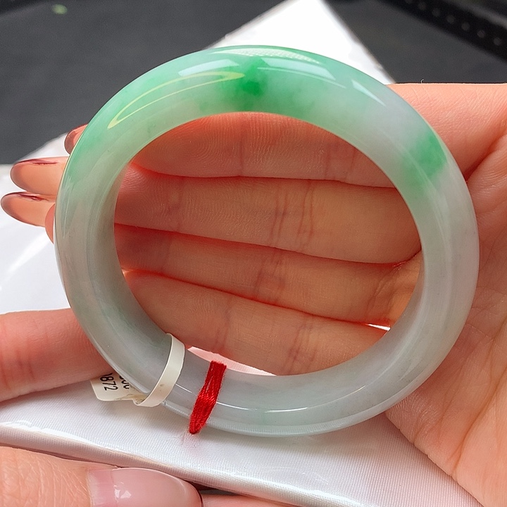 翡翠手镯未镶嵌56正圈