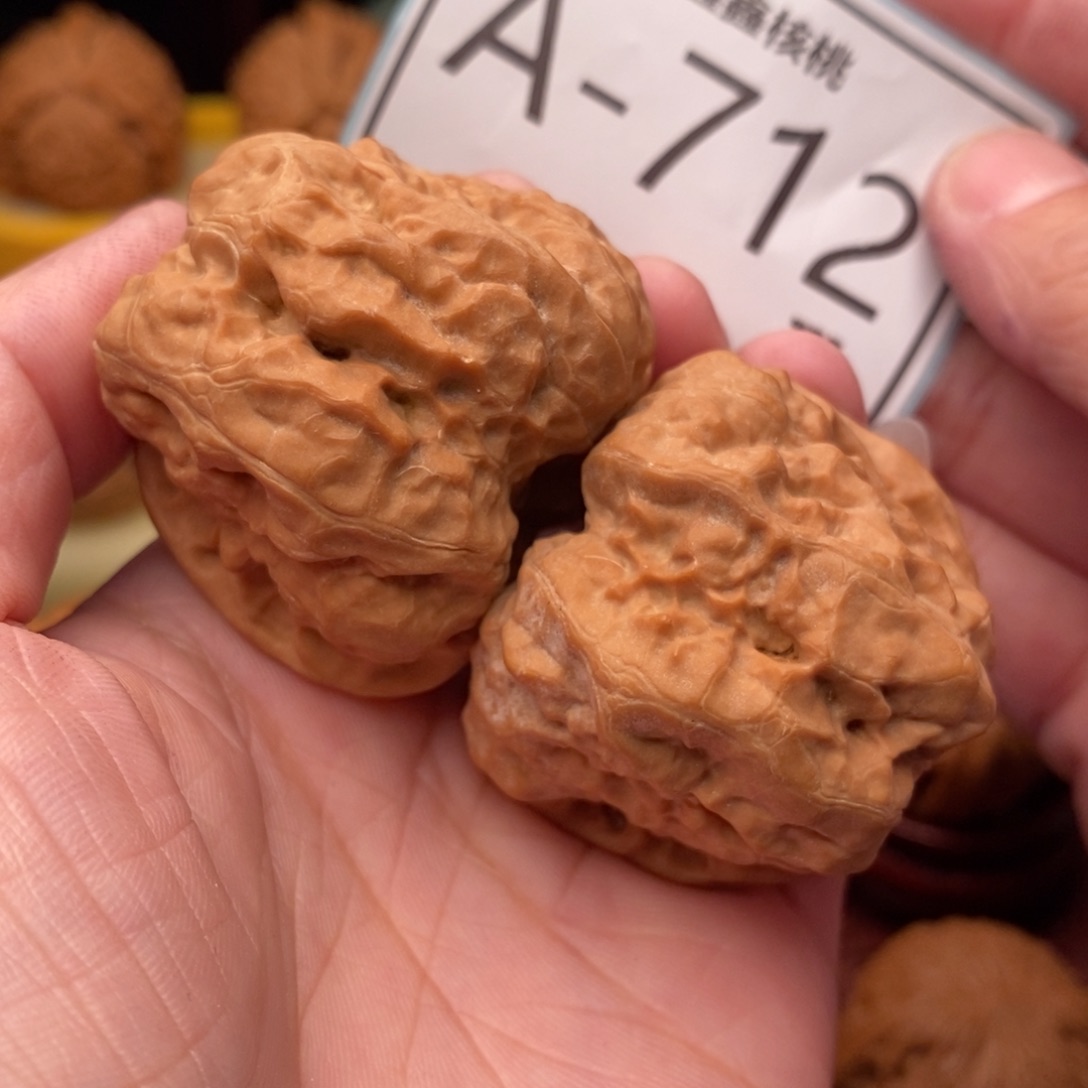 文玩核桃把件开背蛙42