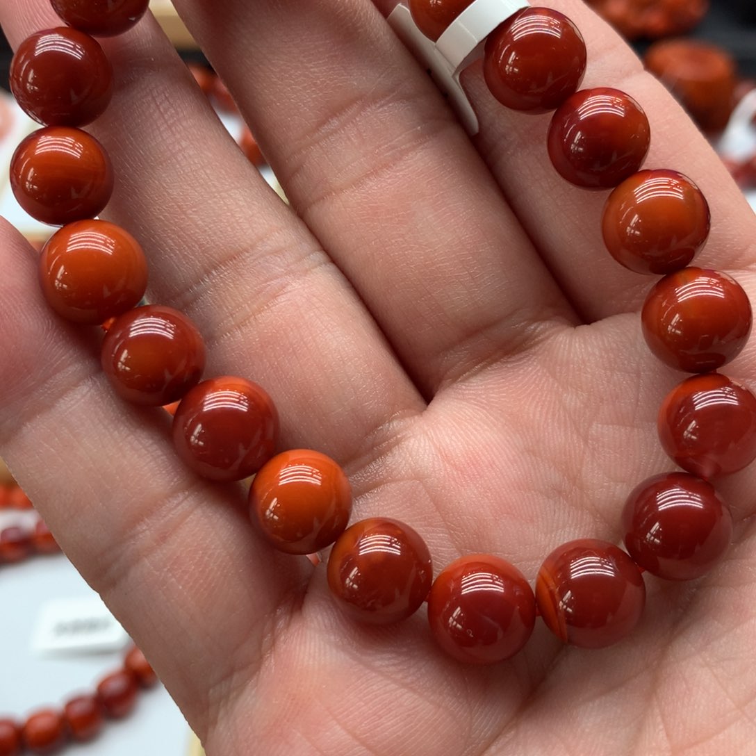 南红玛瑙手链未镶嵌梵*