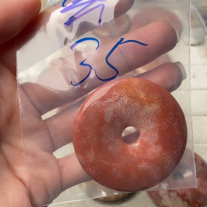 硅化玉颈饰未镶嵌雲