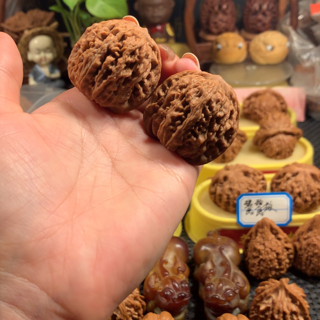 文玩核桃把件原装楼