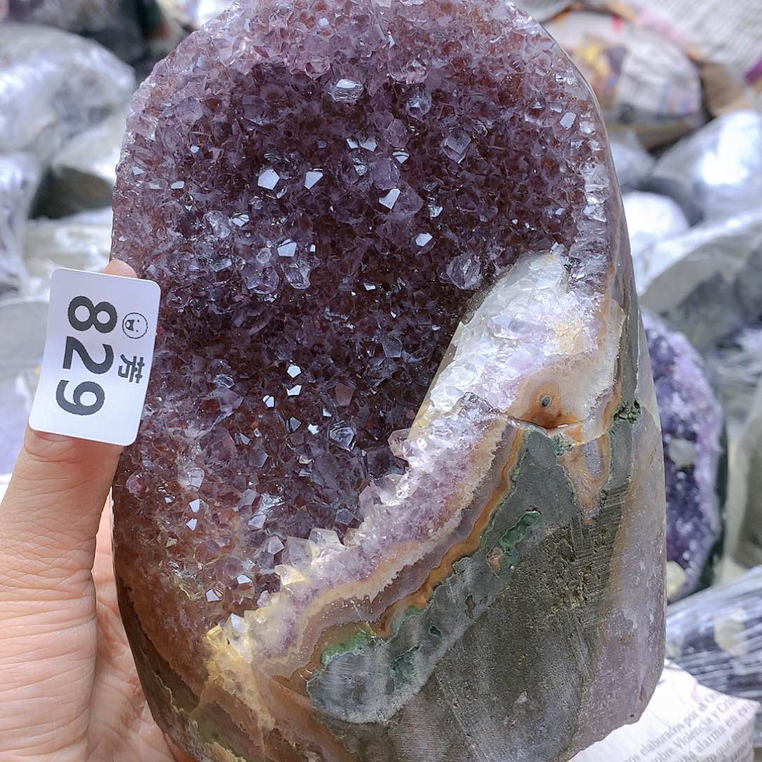 紫晶大型摆件（非配饰）未镶嵌