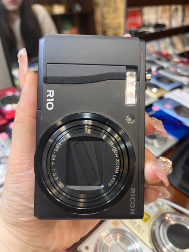 9新 Ricoh/理光 R10 二手商品no退换