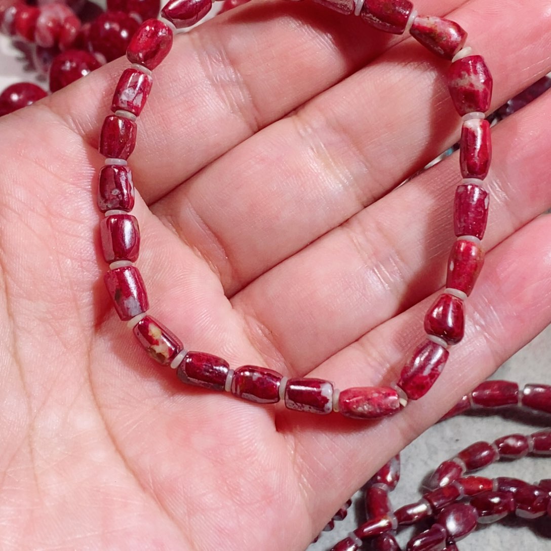 天然辰砂原矿随形手串