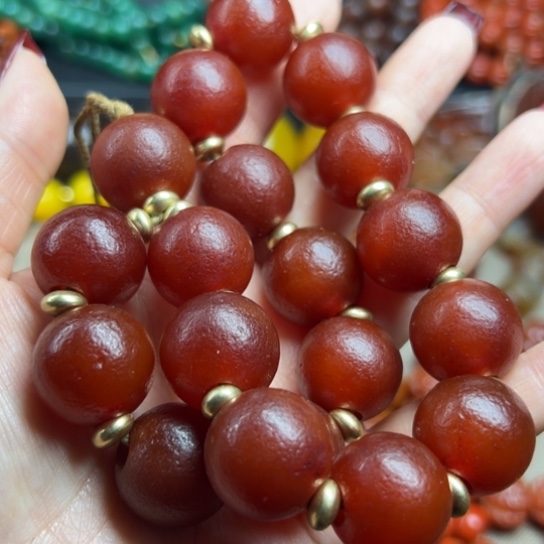 玛瑙/玉髓颈饰未镶嵌