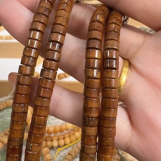 家**玥紫金鼠药片长串