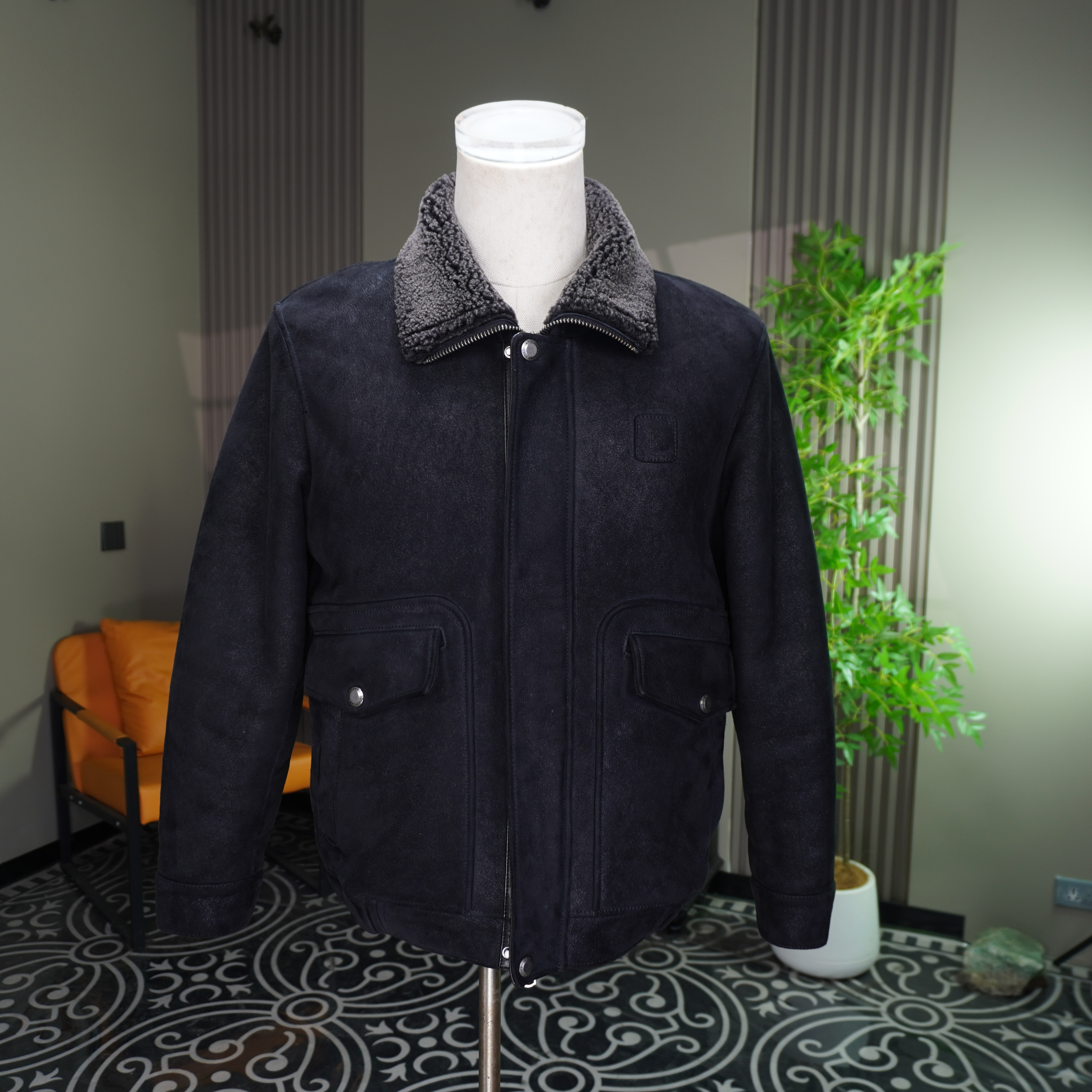 燕贝莎高端男士皮毛一体翻领夹克80020