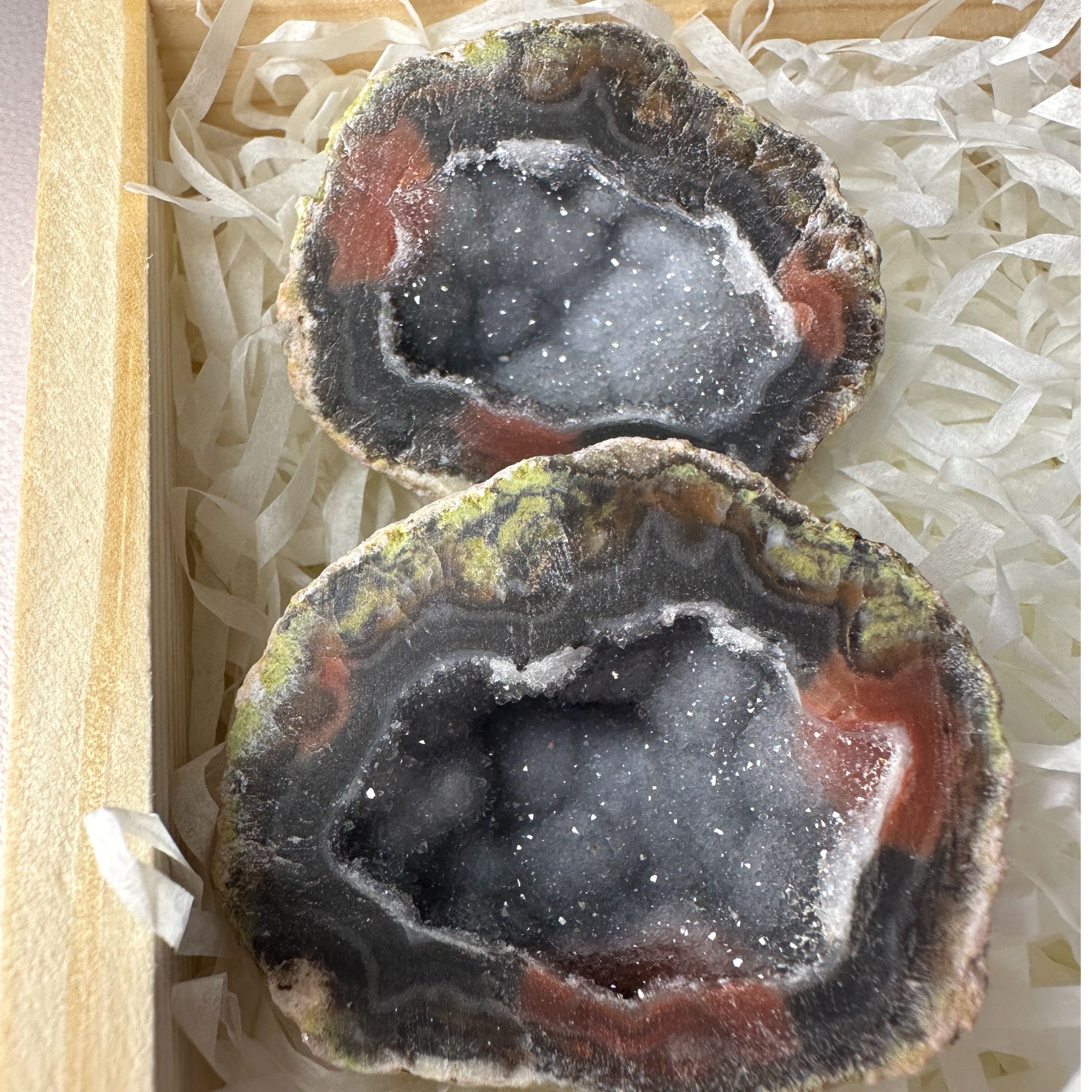 墨西哥 摩洛哥 晶洞可用于消磁鱼缸造景戒指盒（专拍链接不退不换）