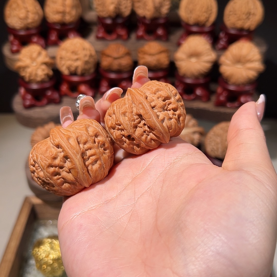 把件文玩核桃元宝