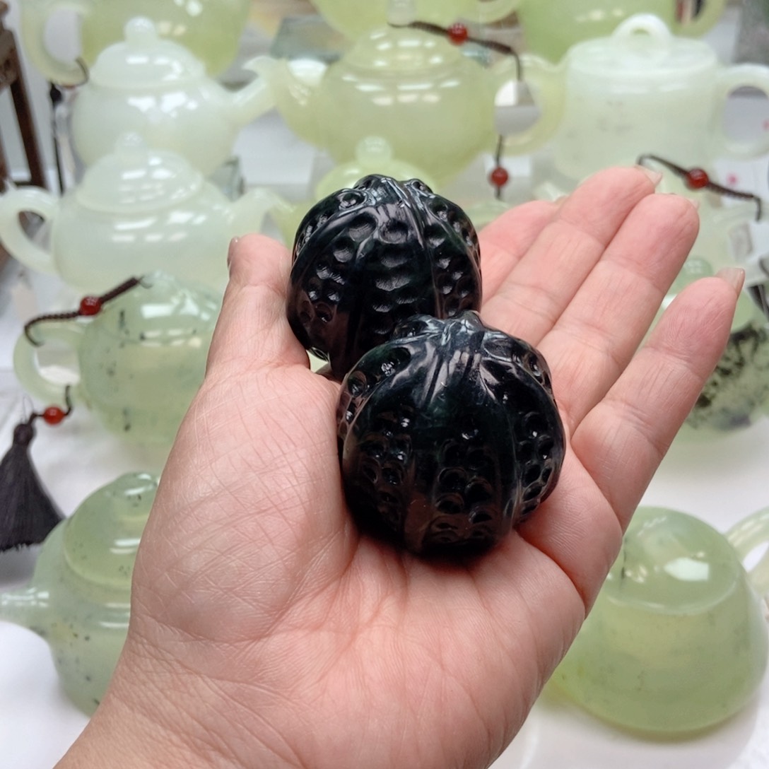 蛇纹石玉未镶嵌手链