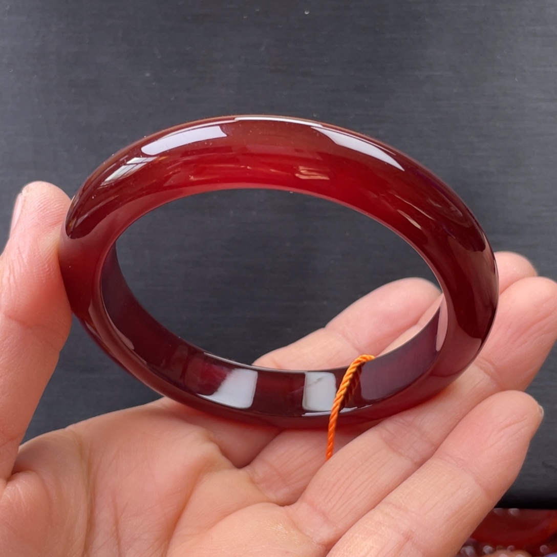 玛瑙/玉髓未镶嵌手镯58圈