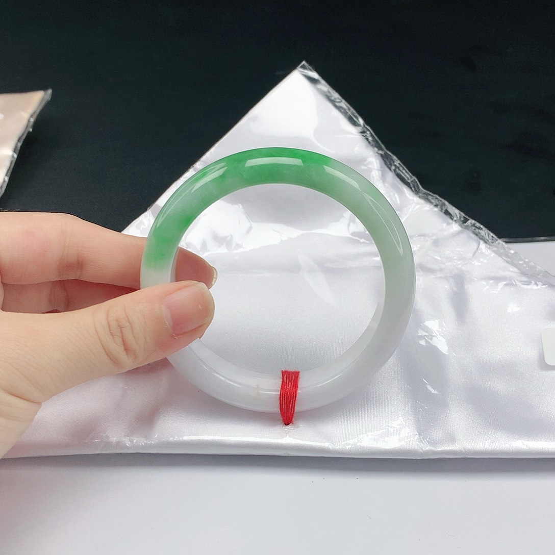 翡翠未镶嵌手镯翡翠304