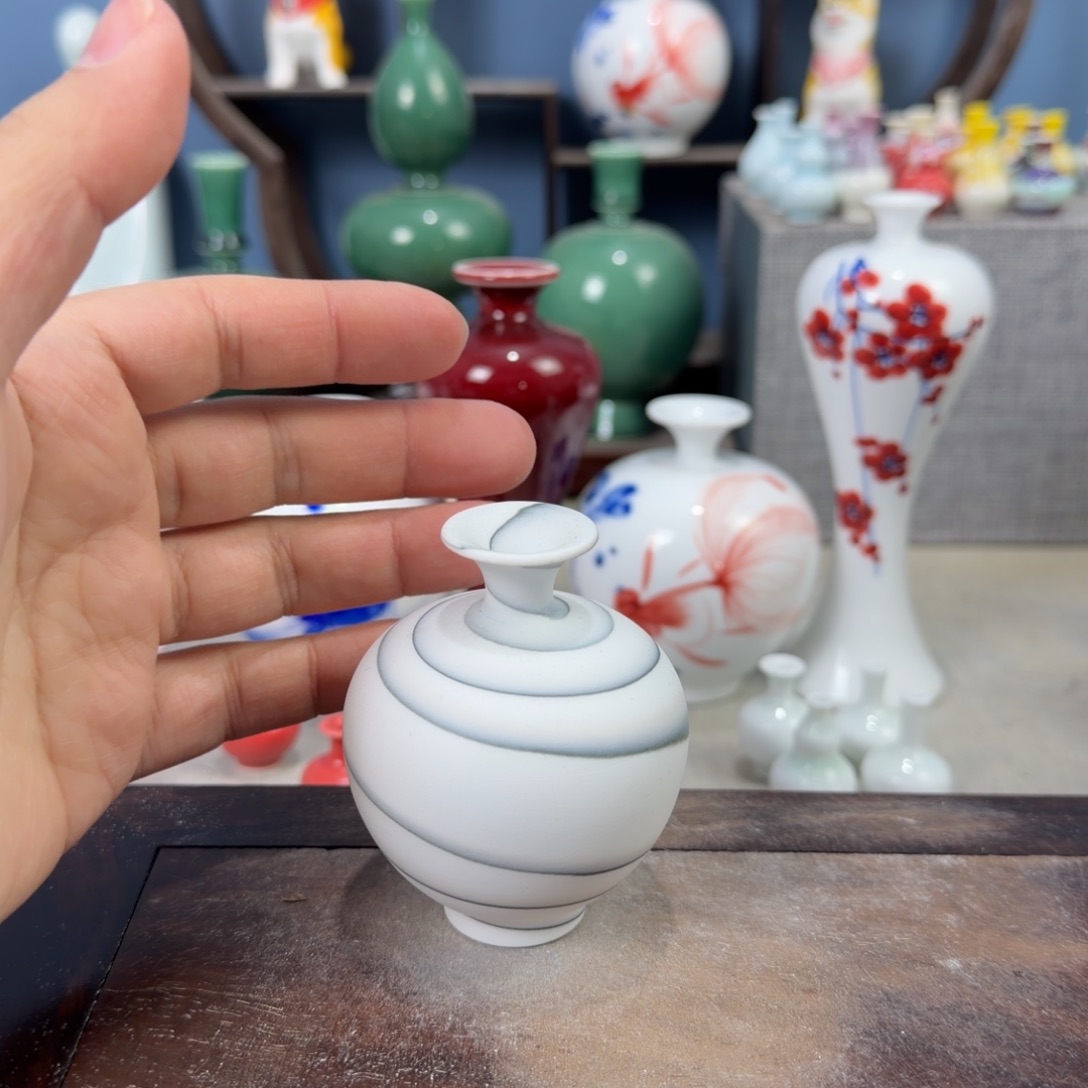 陶瓷手工小花器摆件