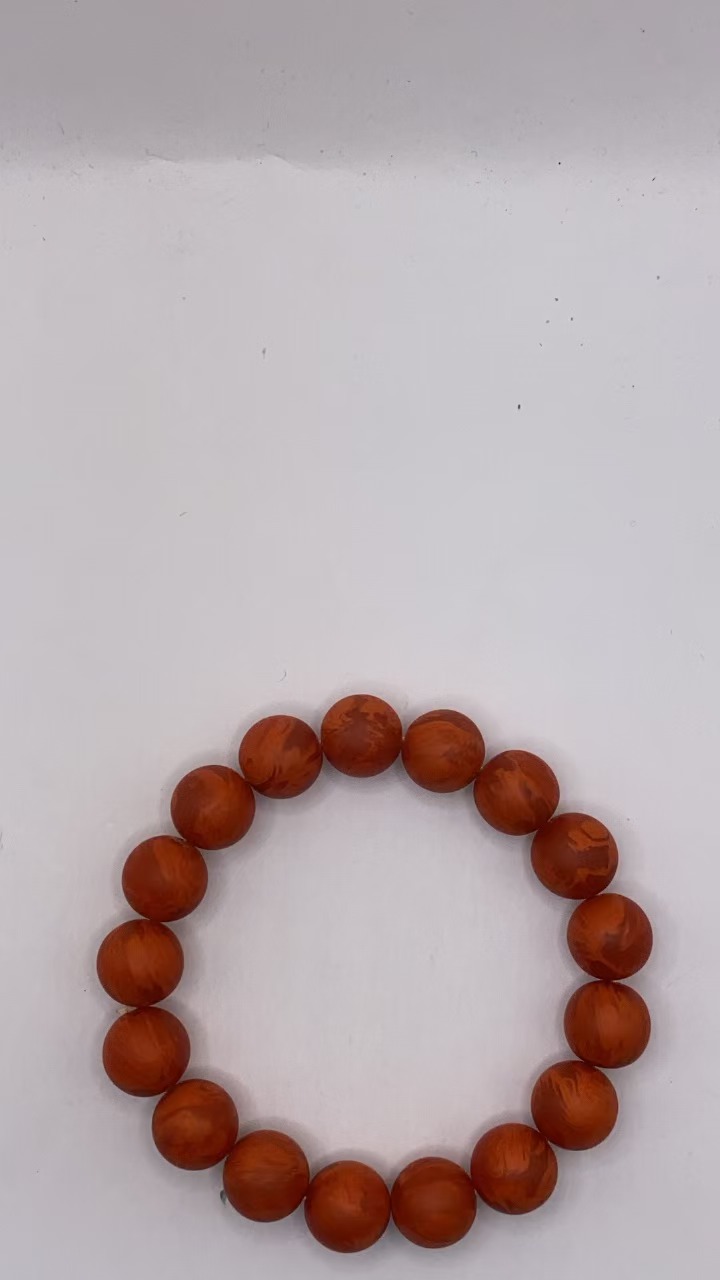 YY34【恒利】精美时尚大气搭配手串（多样性发其一）