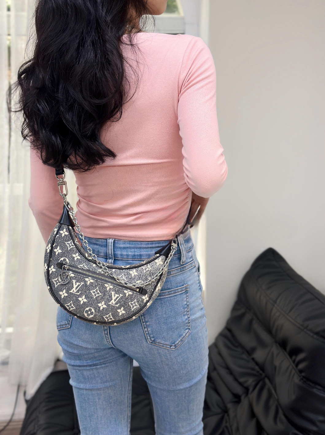 95新 LouisVuitton/路易威登 7270 黑色丹宁loop豌豆月牙包芯片款