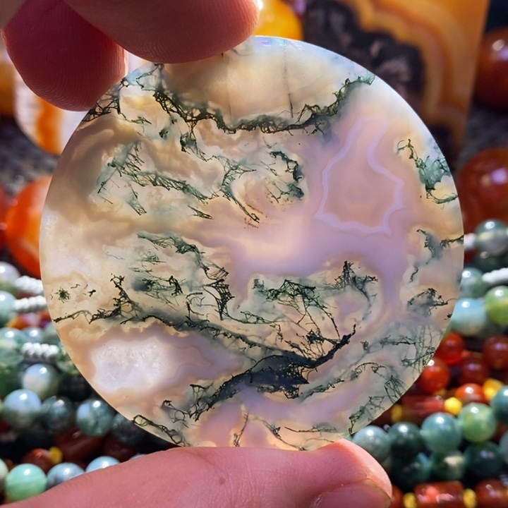 【闪购商品】玛瑙/玉髓颈饰未镶嵌绿***湾