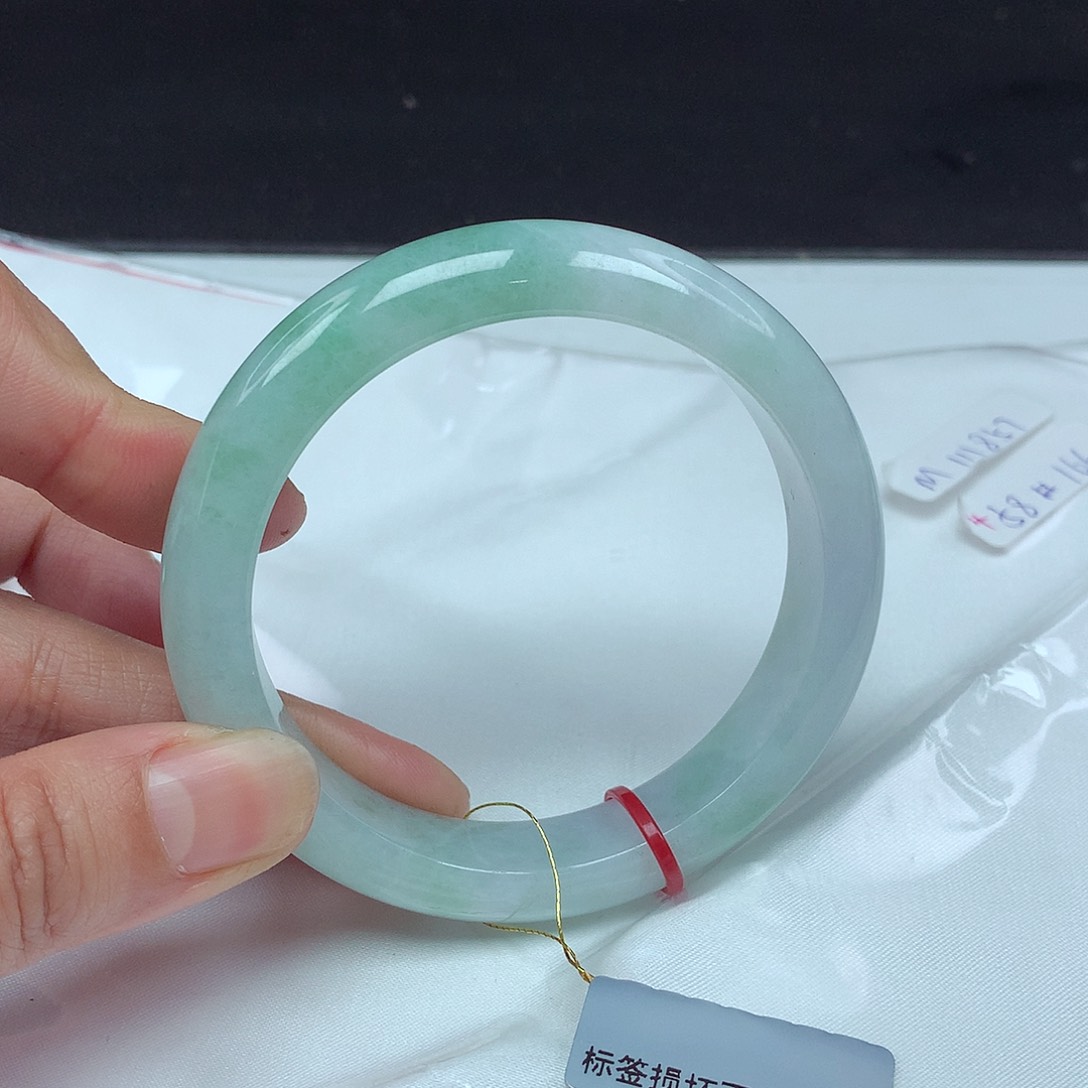 翡翠手镯未镶嵌58圈857