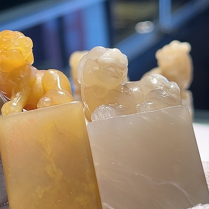 国***钊巴林石巴林石2方尺寸不一