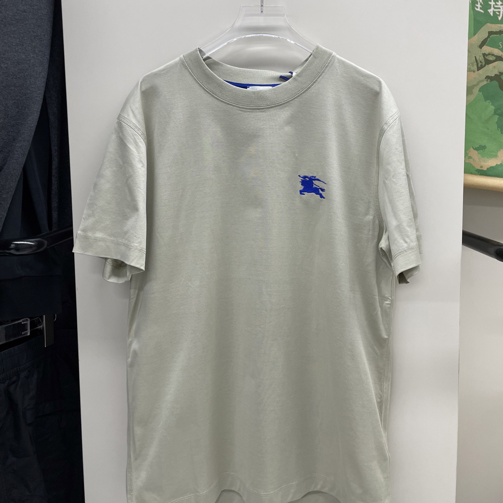 未使用 BURBERRY/博柏利 战马T恤 S码 胸围50 衣长71 全新带吊牌