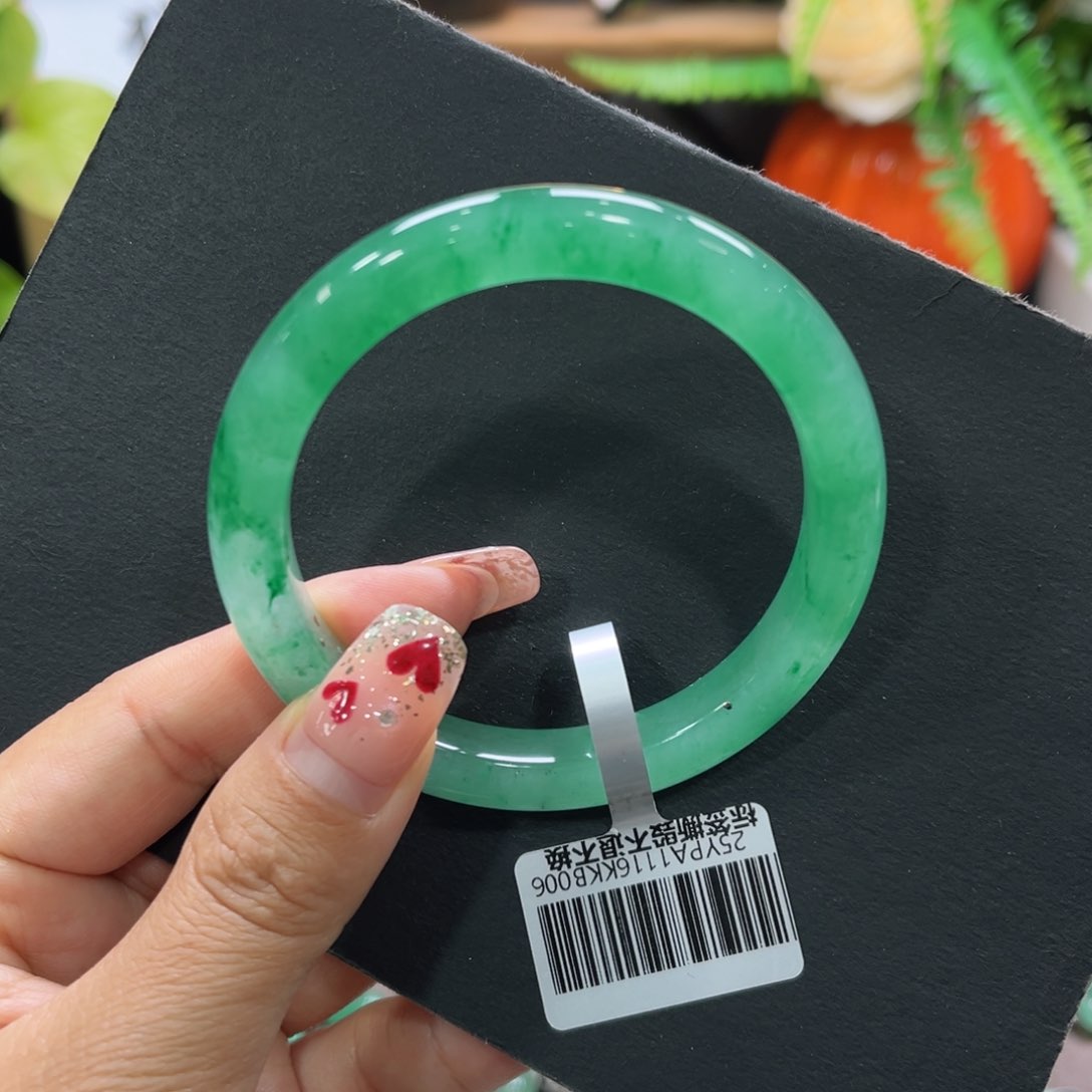 石英质玉手镯未镶嵌➕周周55