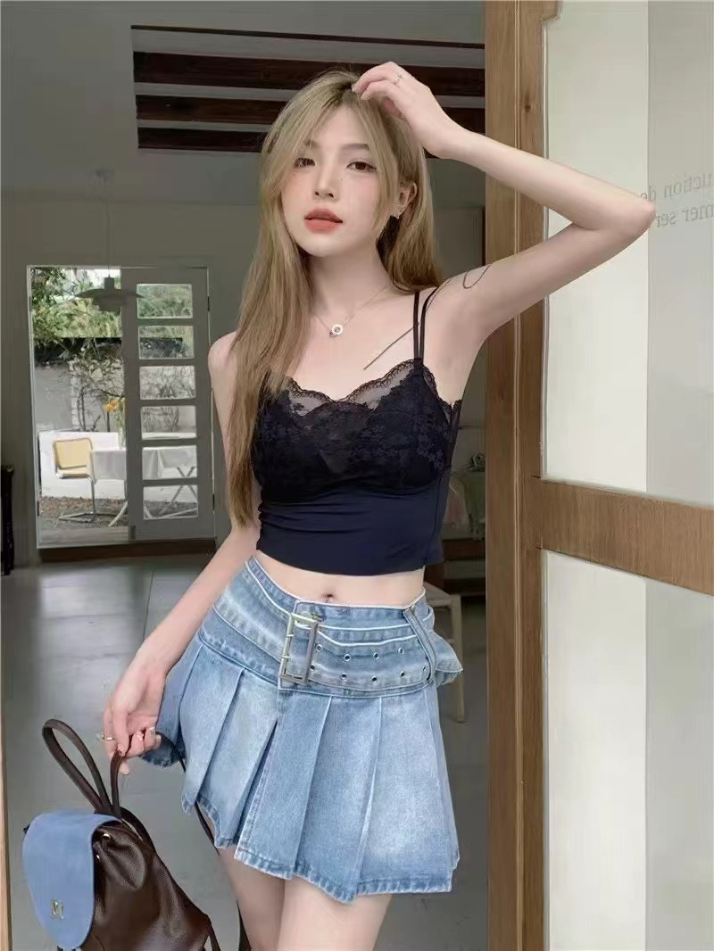 温柔蕾丝吊带胸垫一体修身叠穿法式四色纯欲短内搭背心 9548