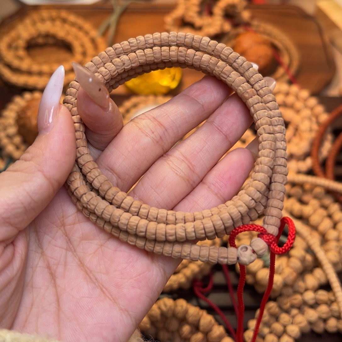 轩***！菩提籽类红皮药片长串