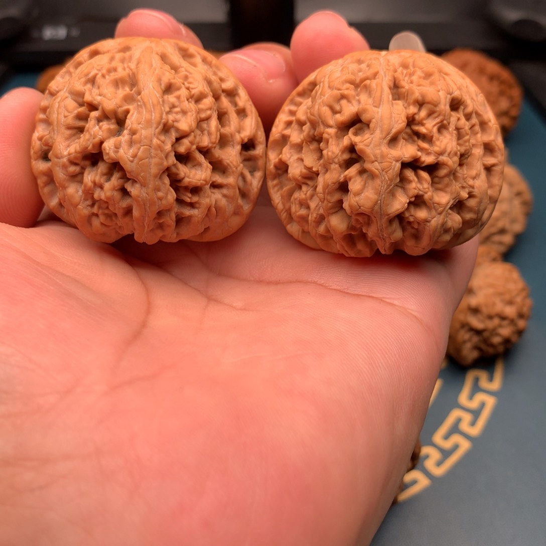 文玩核桃把件45精品球形粗筋800