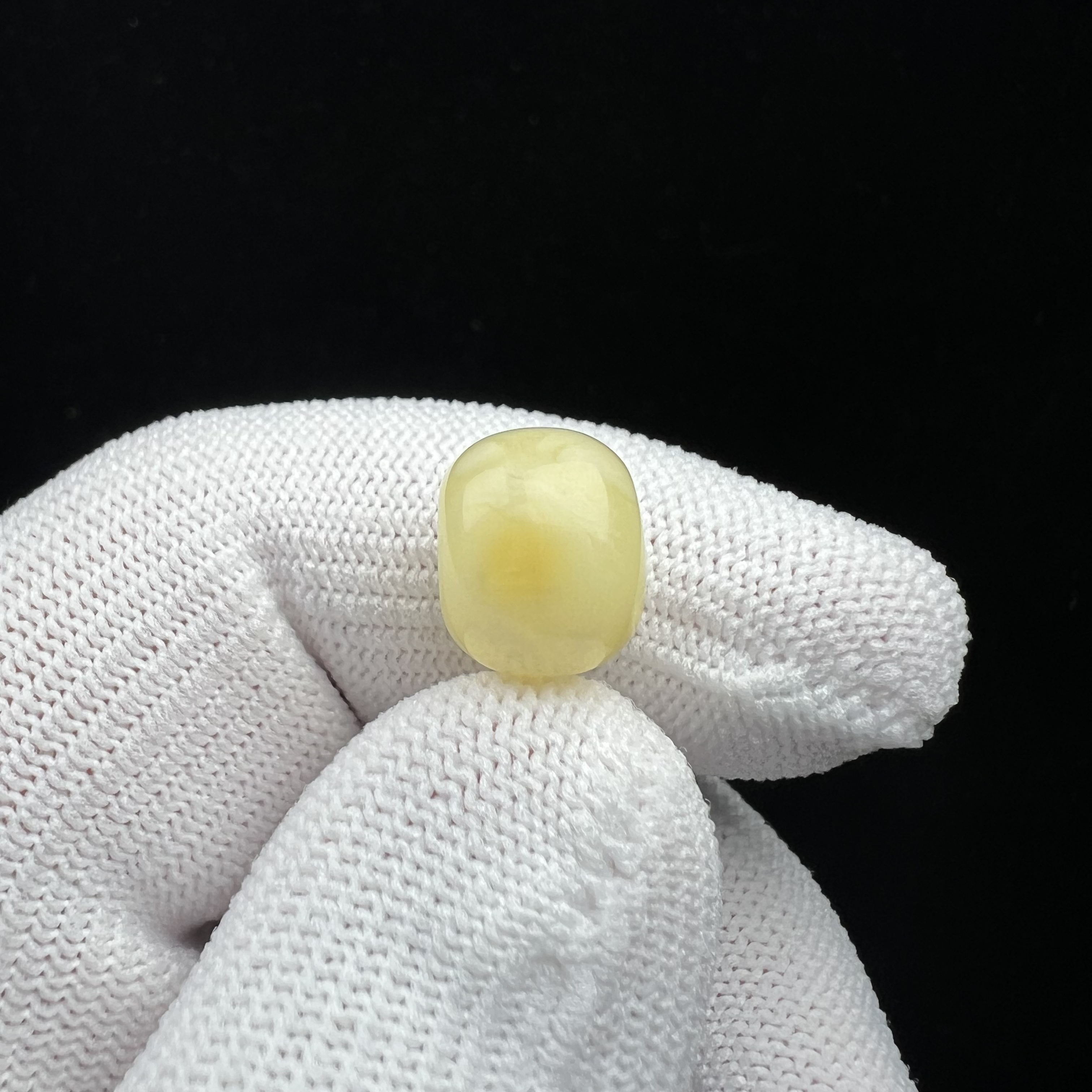 J2317天然原矿蜜蜡墩子12.3*9.7mm支持复检