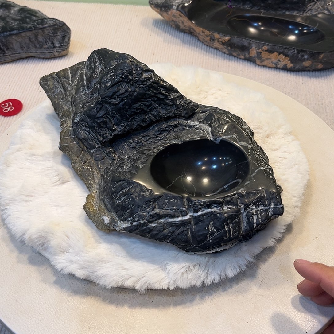 灵璧石原石砚台摆件