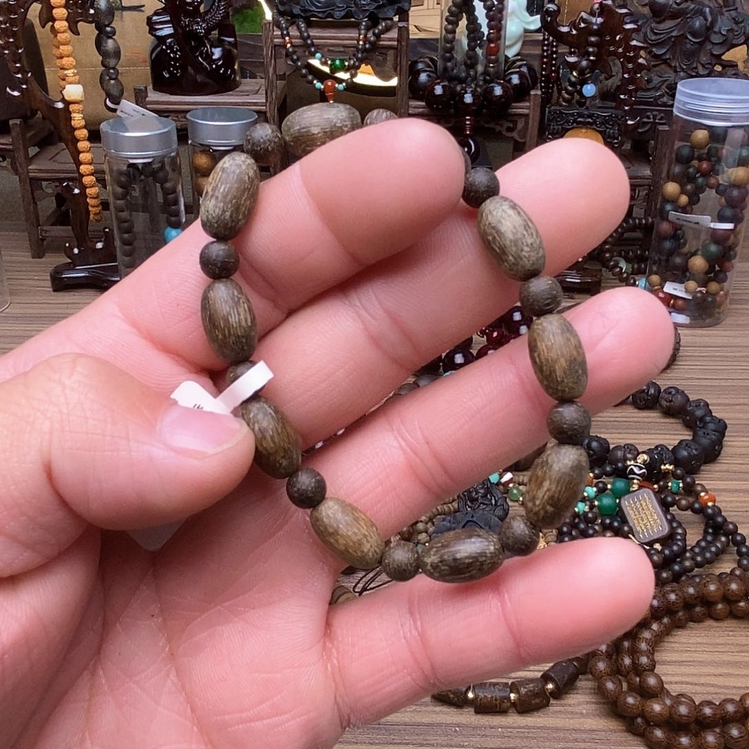 滴血莲花菩提手串