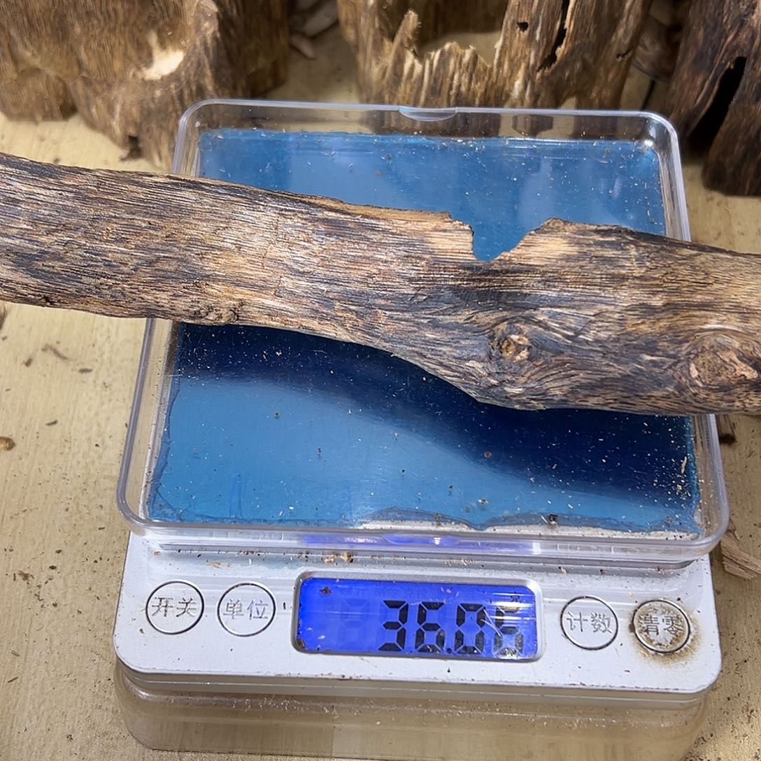 香料绿奇楠虫漏36克乌身