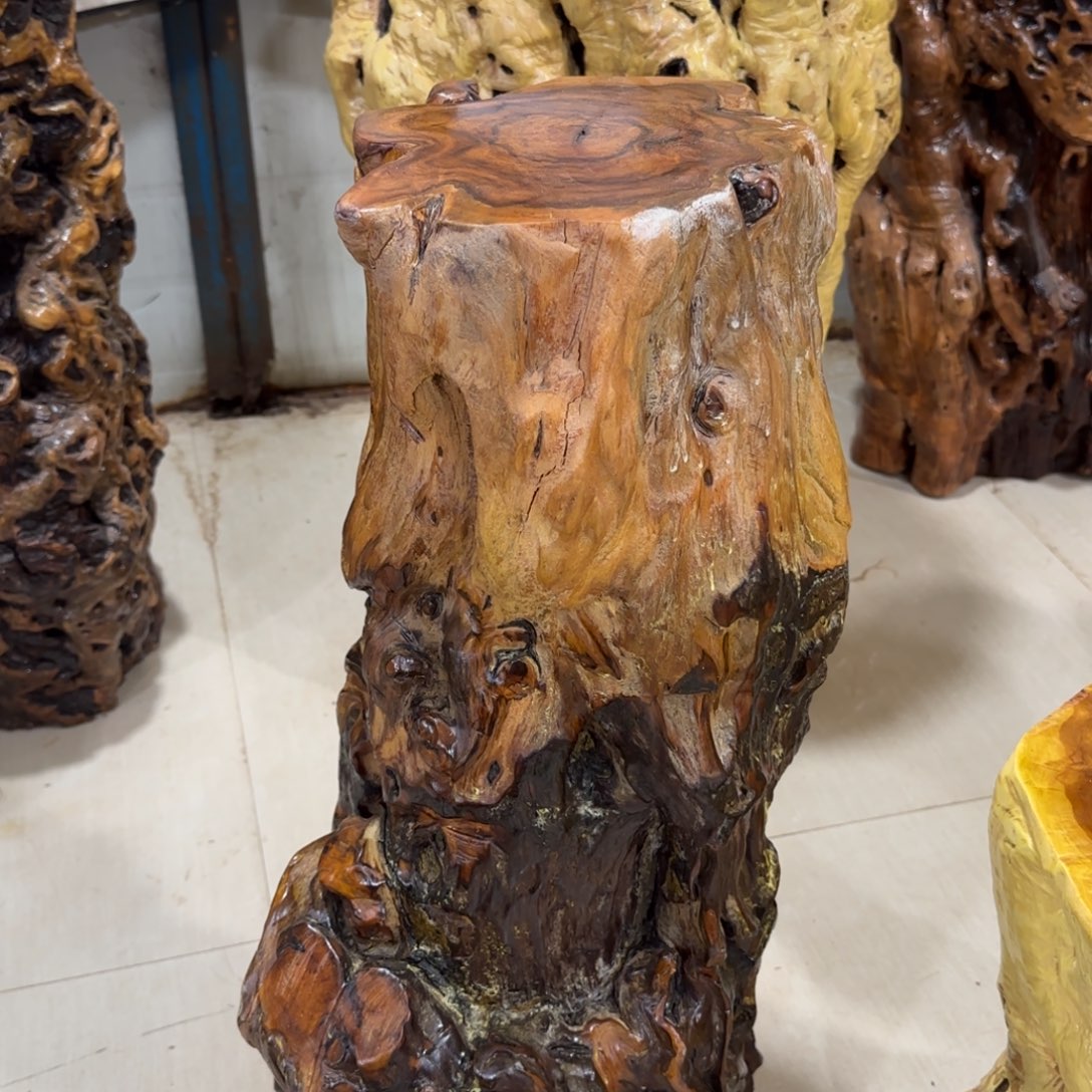 翔***龙纹鸡心枣木手工艺品 