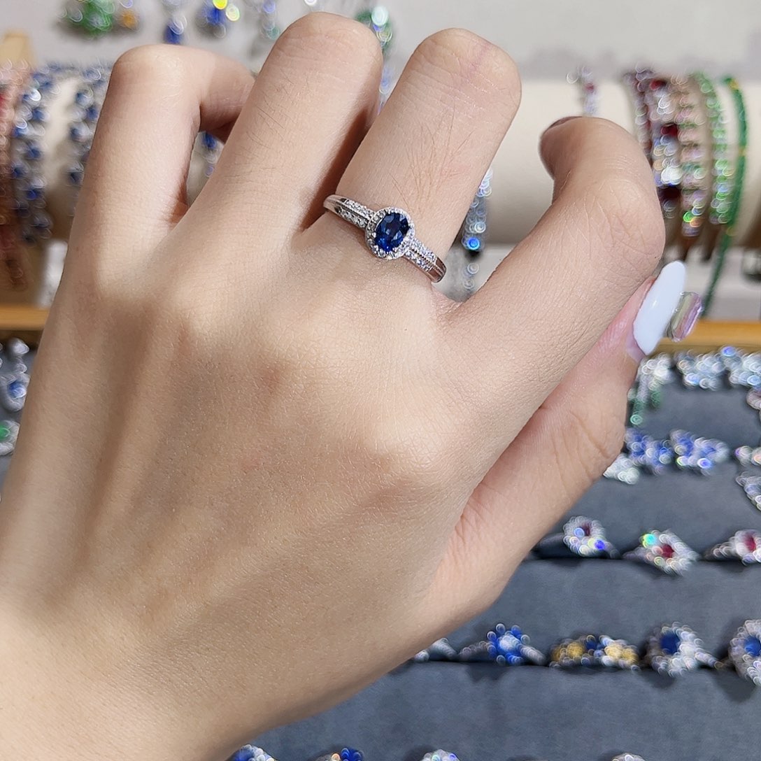 蓝宝石戒指银S925镶嵌