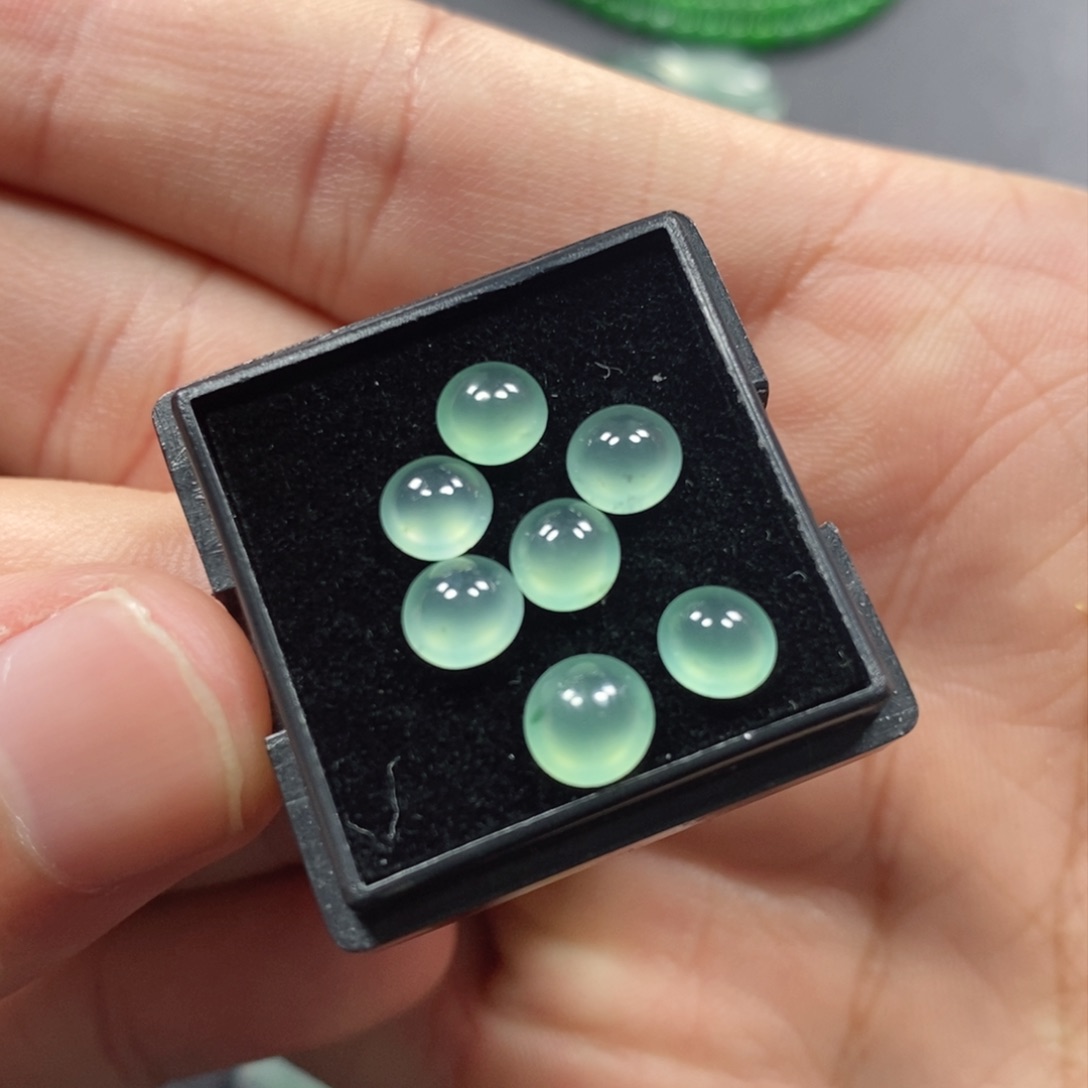 翡翠挂件未镶嵌翡翠珠宝翡翠珠宝