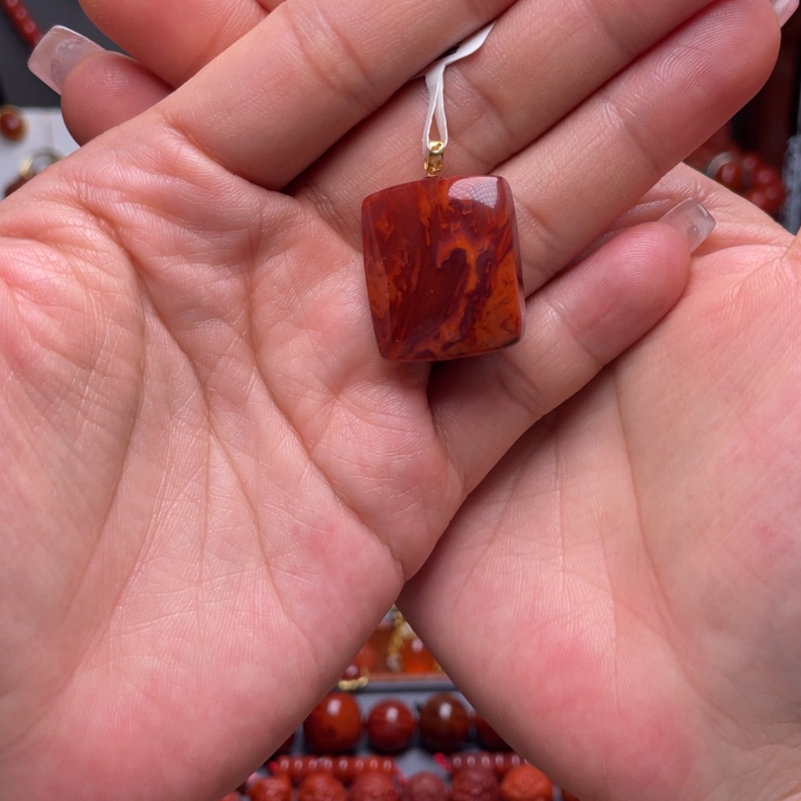 【闪购商品】南红玛瑙无事牌18K金镶嵌