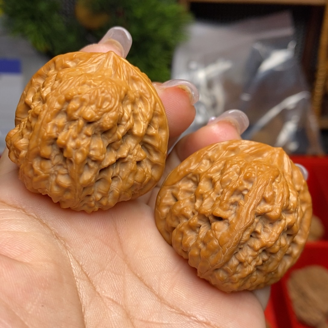 文玩核桃吊坠平谷奥迪。边41