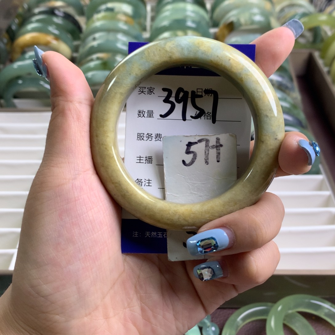 蛇纹石玉未镶嵌手镯3957