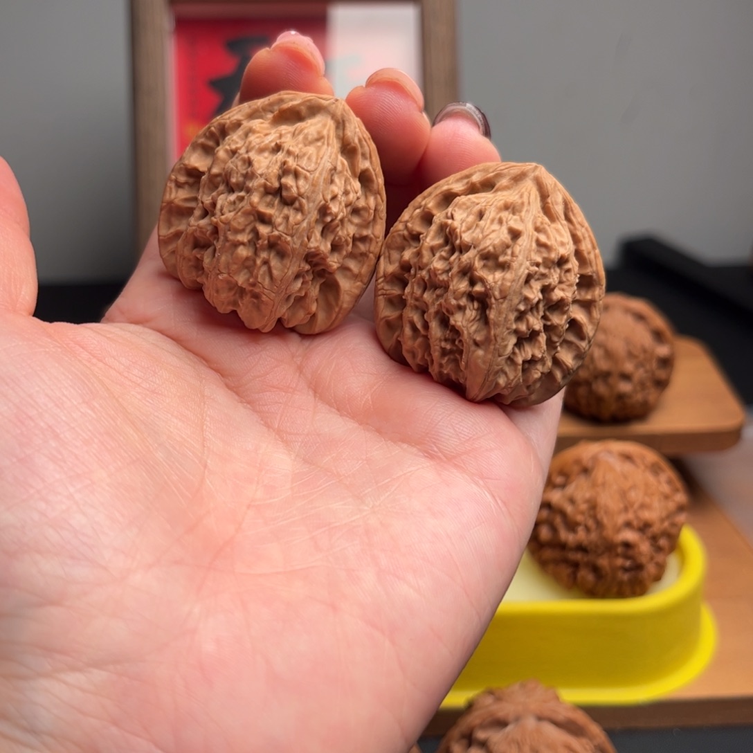 文玩核桃把件白狮子38全