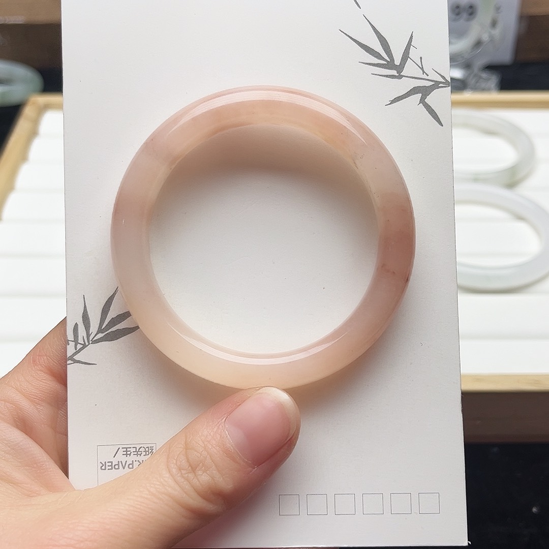 未镶嵌手镯石英质玉29