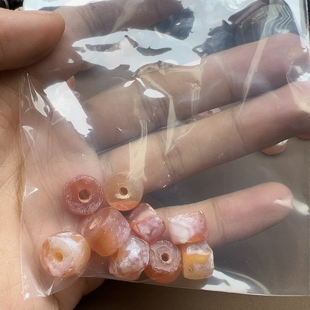 秋***虎玛瑙/玉髓合金珠宝半成品