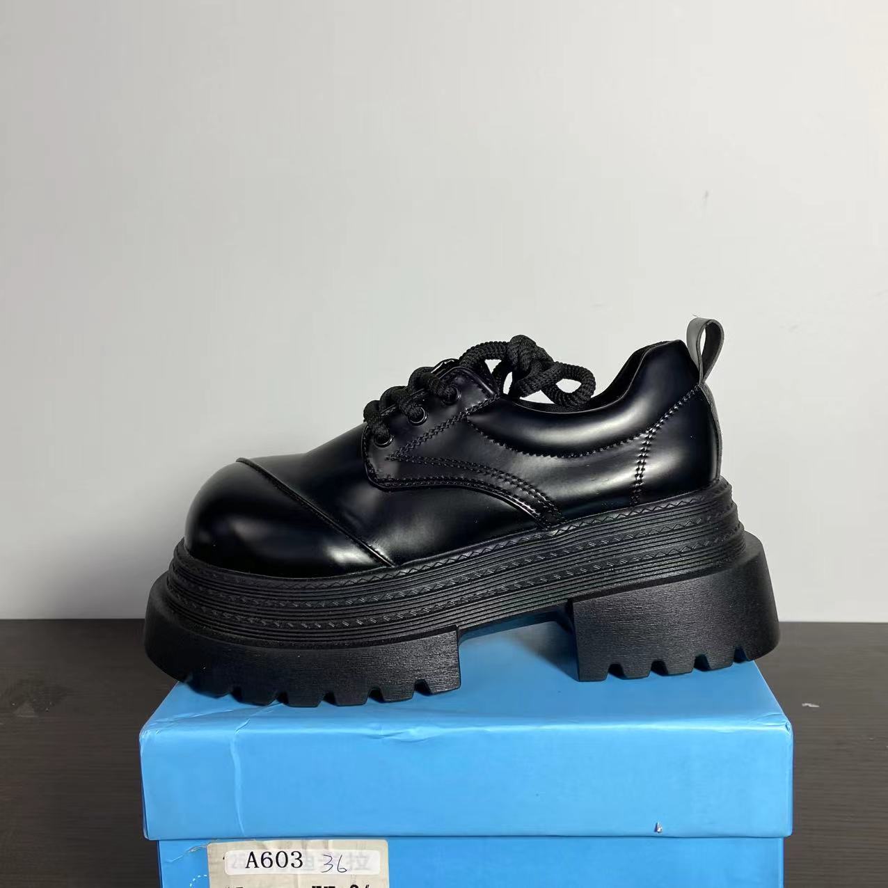 【清仓】2025小个子厚底平增高百搭女鞋A603