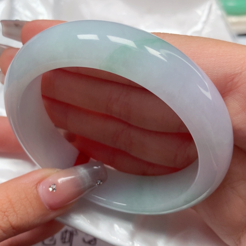 【闪购商品】翡翠手镯未镶嵌56圈