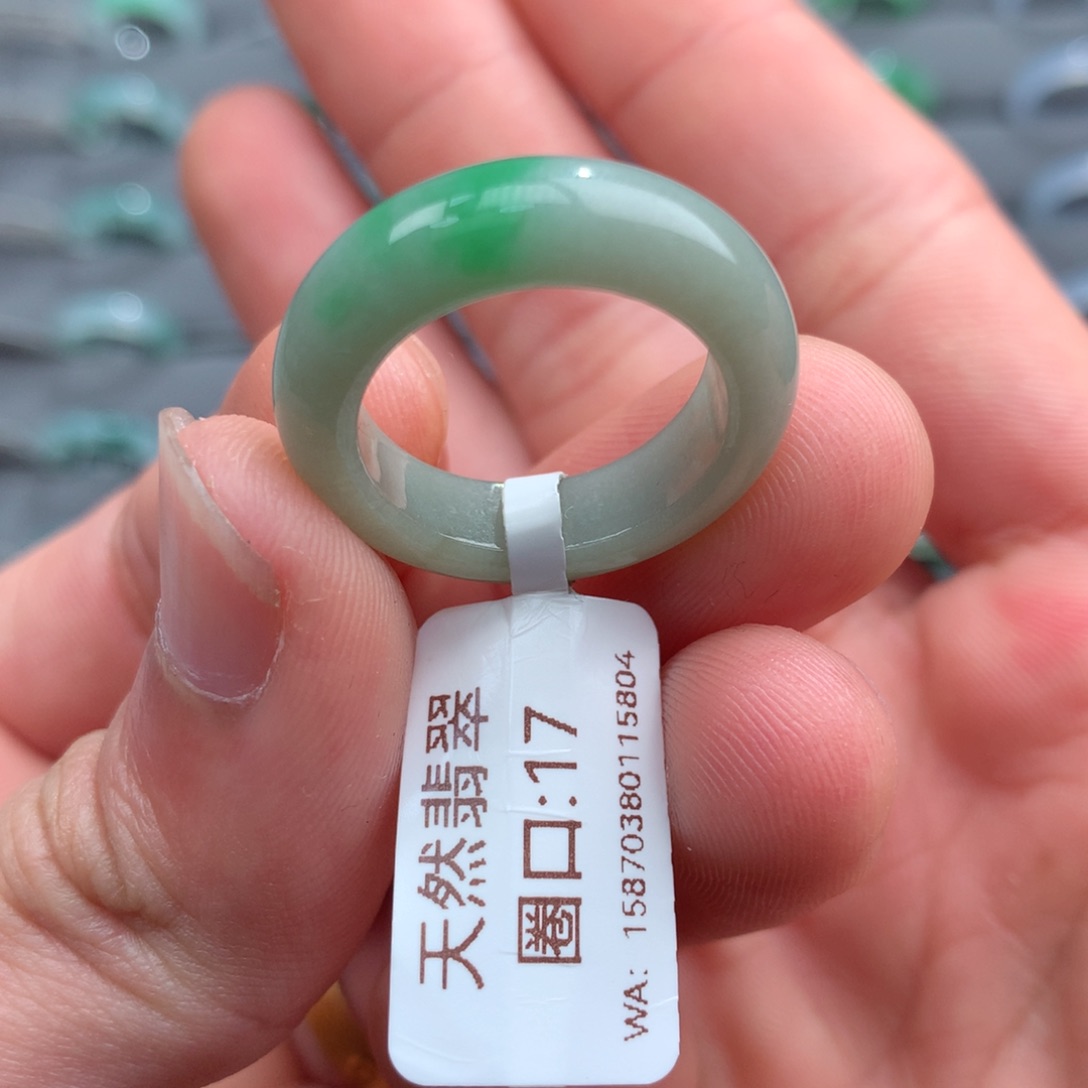 翡翠戒指未镶嵌天然