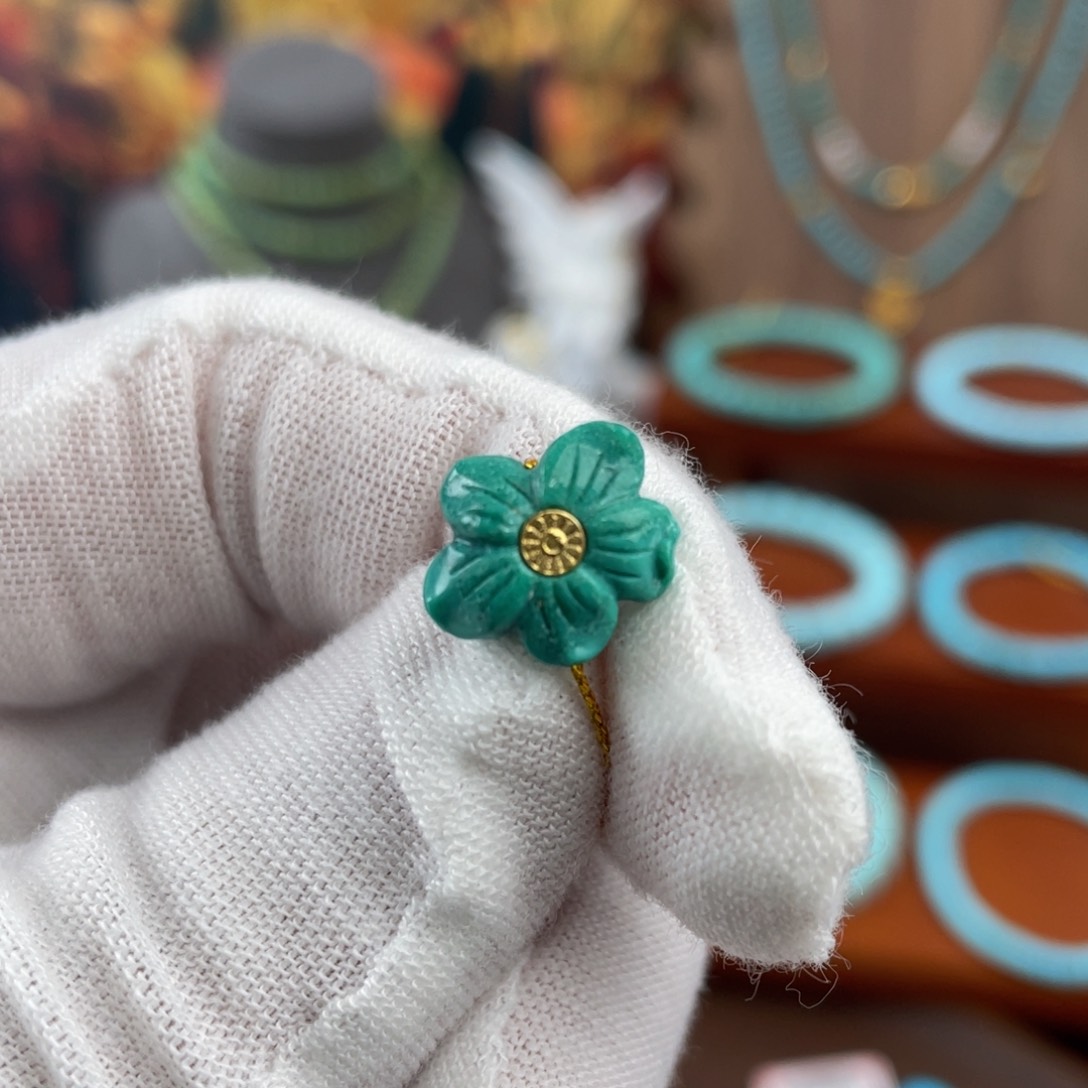 未镶嵌绿松石手链玉化花花
