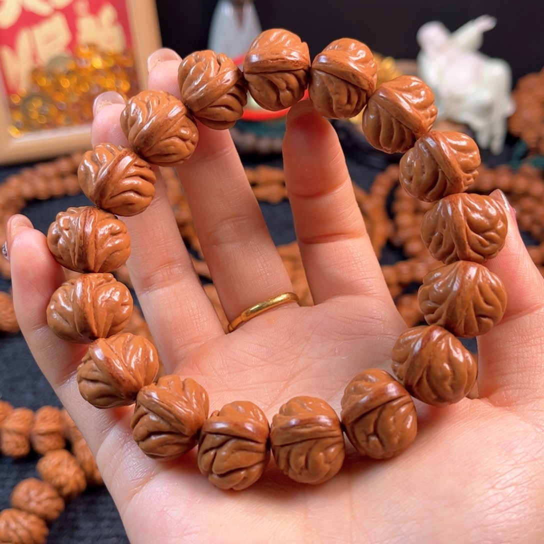 桃核手串A8链接手串